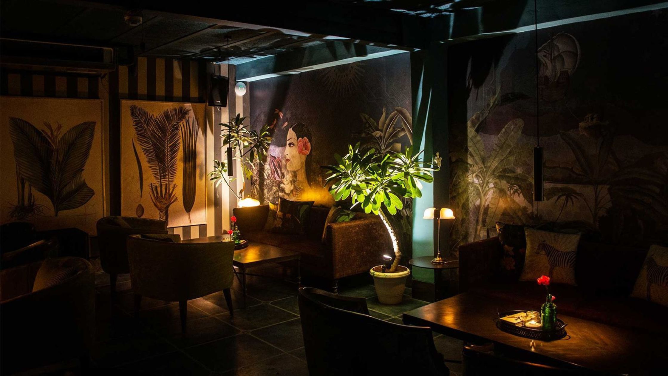 Slink & Bardot – Worli Village